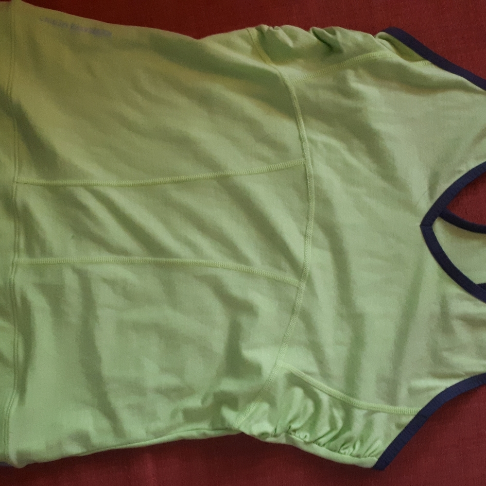 Ice breaker tank top